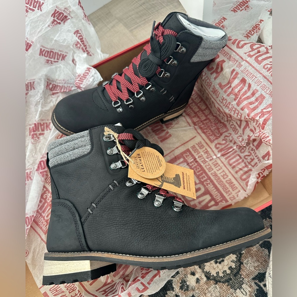 Kodiak Black Boots size 8 women’s NEW